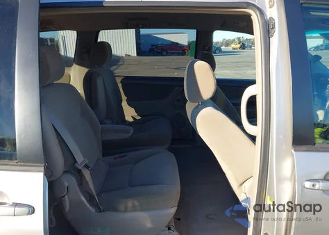 2004 Toyota Sienna Le из США, поврежденный, VIN 5TDZA23C64S182974